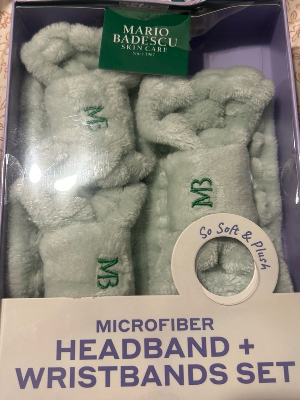 Mario Badescu Mint Green Microfiber Headband & Wristbands Set